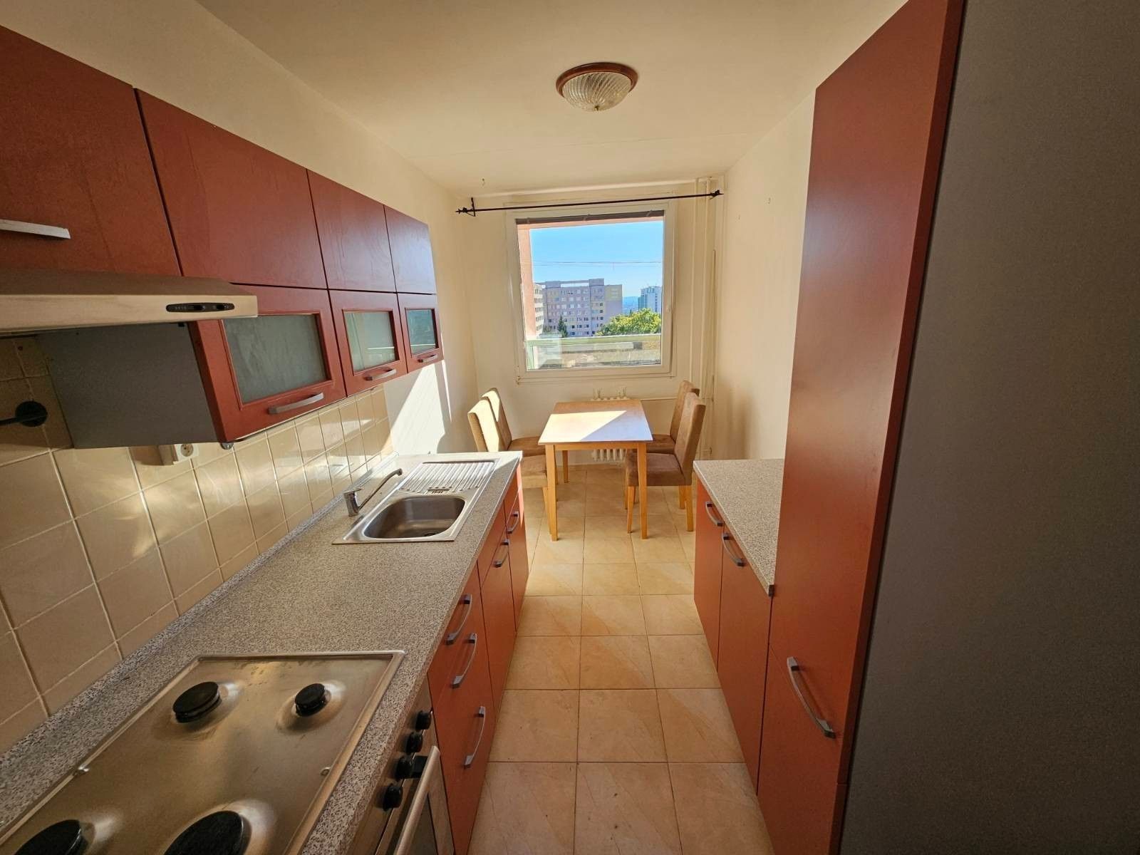 Byt 3+1, 77 m²