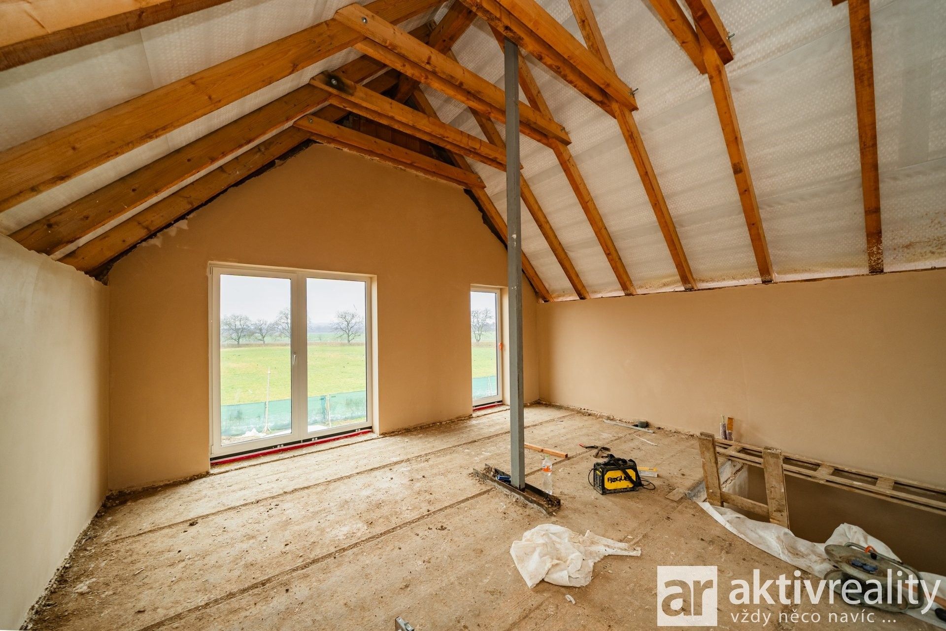 Ostatní, K Zahrádkám, Lužec nad Vltavou, 143 m²