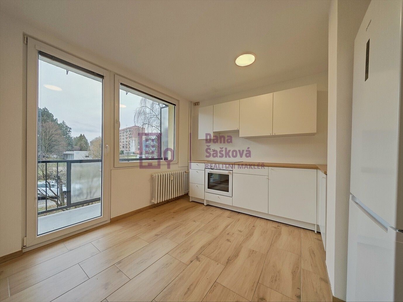 Pronájem byt 2+1 - sídliště U Nádraží, Jindřichův Hradec, 50 m²