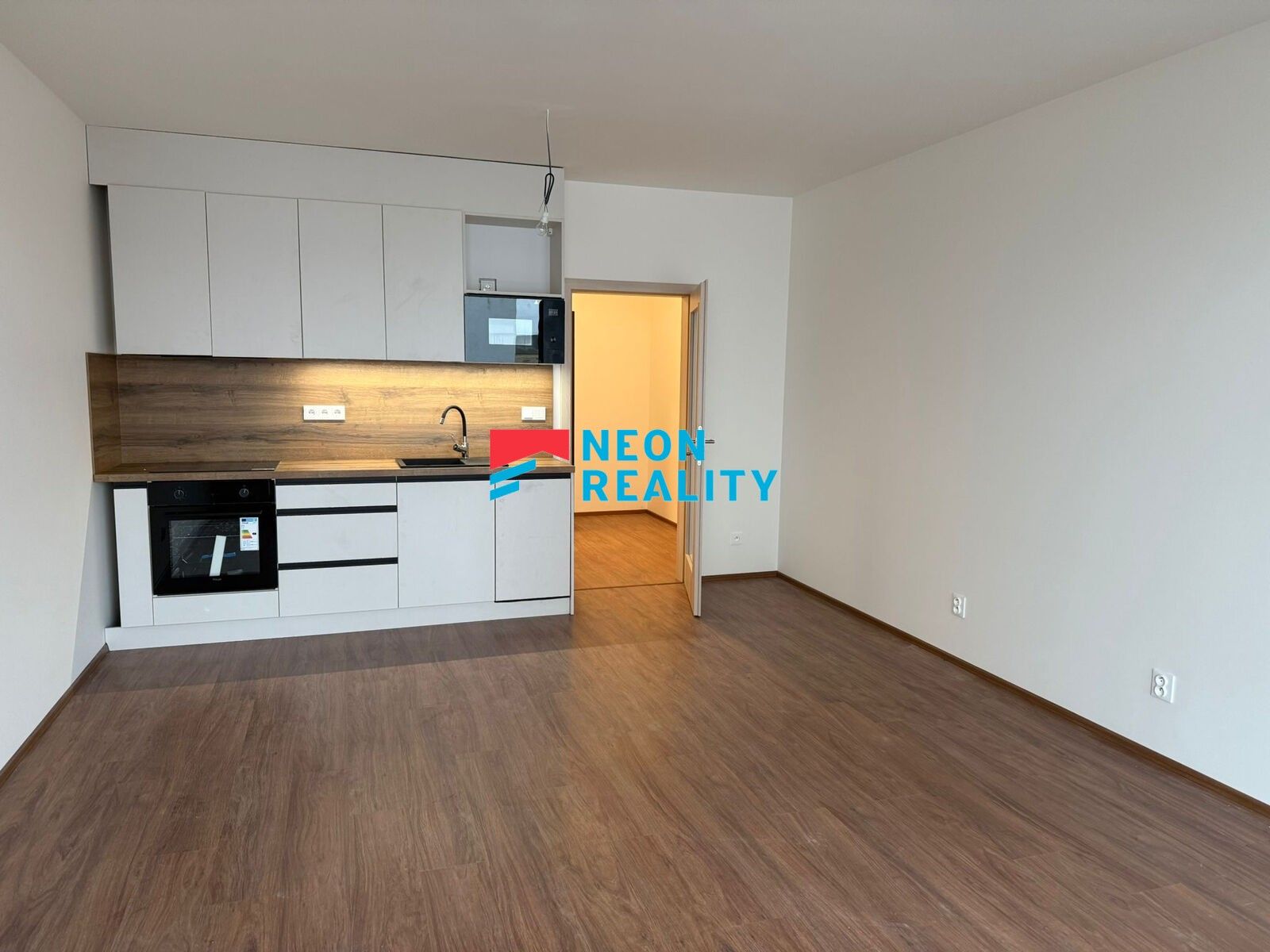 Pronájem byt 1+kk - Císařského pluku, Opava Předměstí, 35 m² - 2