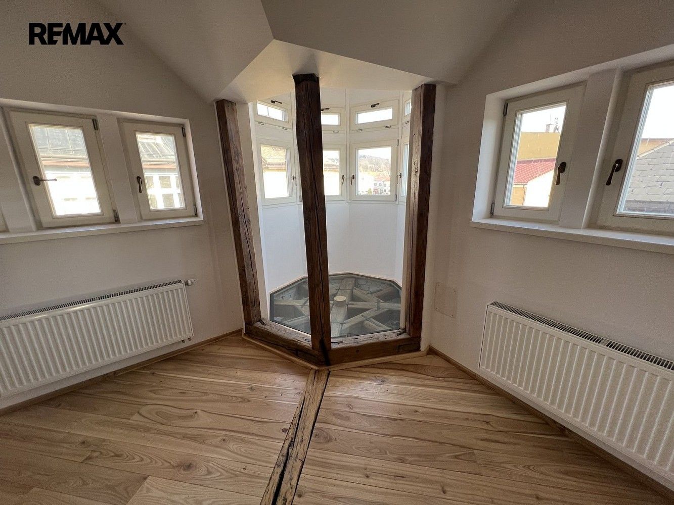 Pronájem kancelář - Nádražní, Rožnov pod Radhoštěm, okres Vsetín, 151 m² - 5