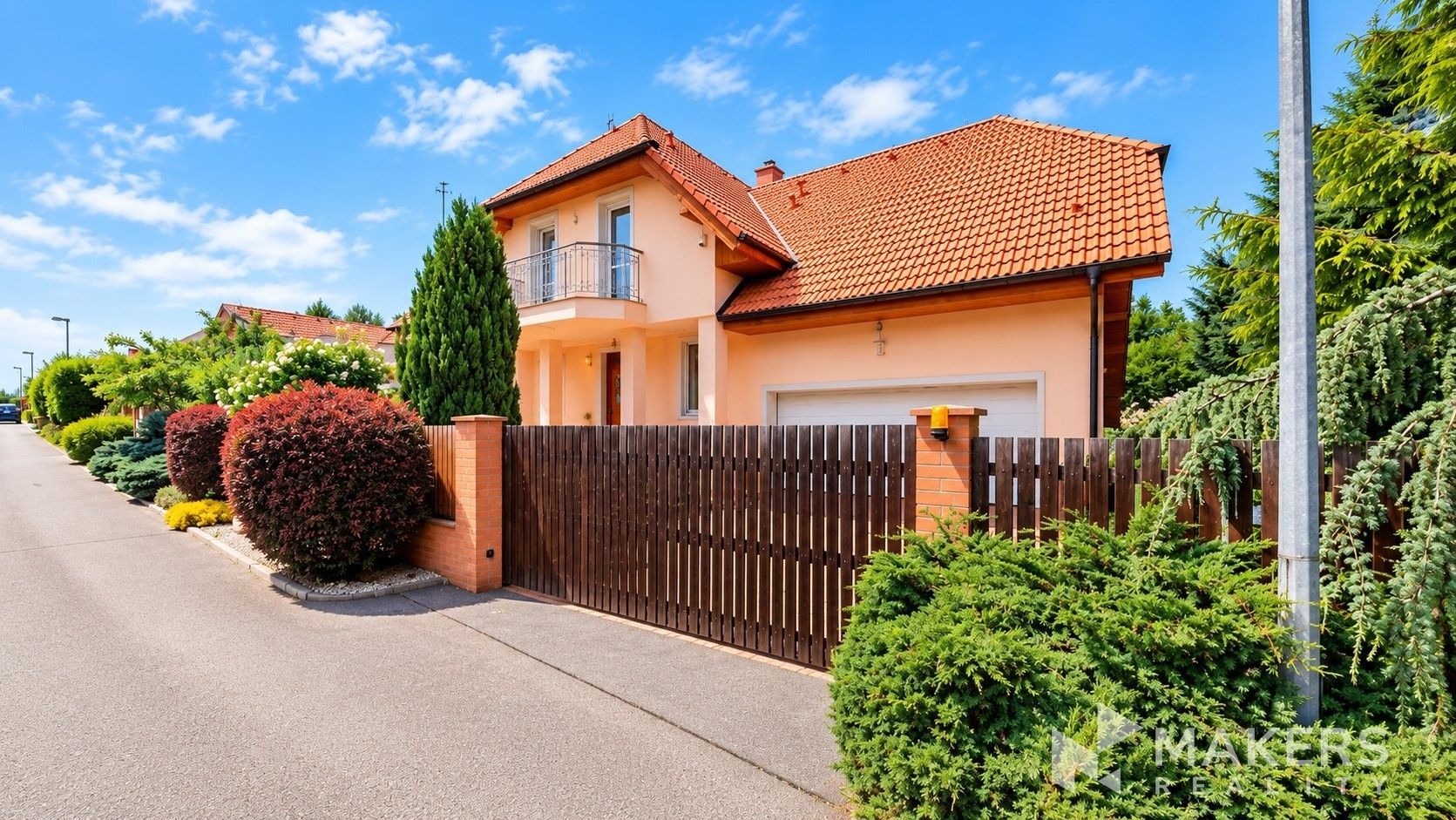 Rodinné domy, Nad Helmrovkou, Praha, 331 m² - 1