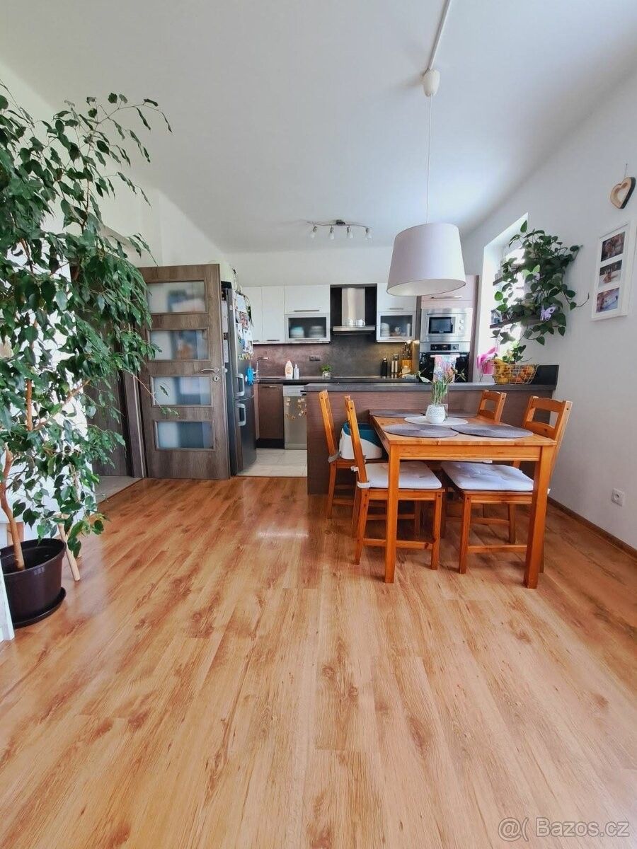 Byty, Sedlčany, 264 01