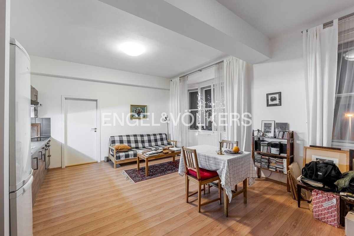 Pronájem byt 2+kk - Na Březince, Praha, 65 m²