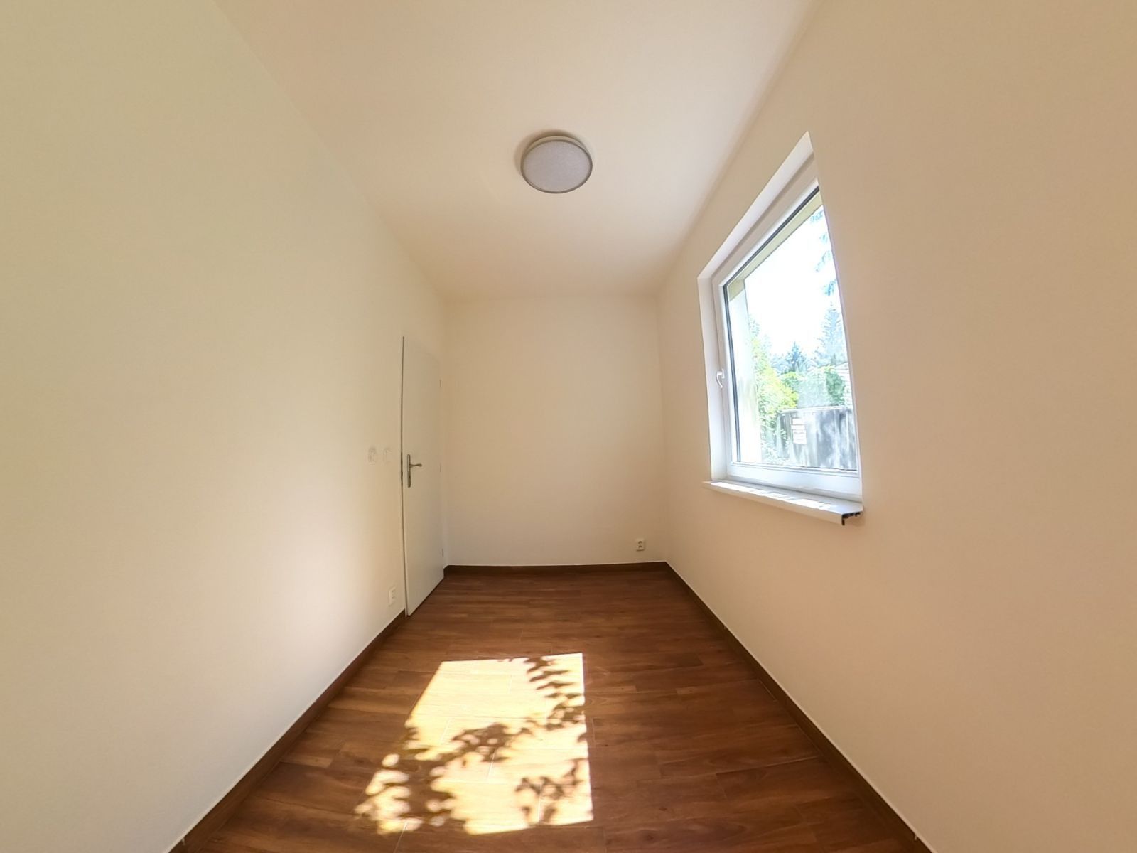 2+kk, Cihlářská, Praha - Prosek, 34 m² - 2