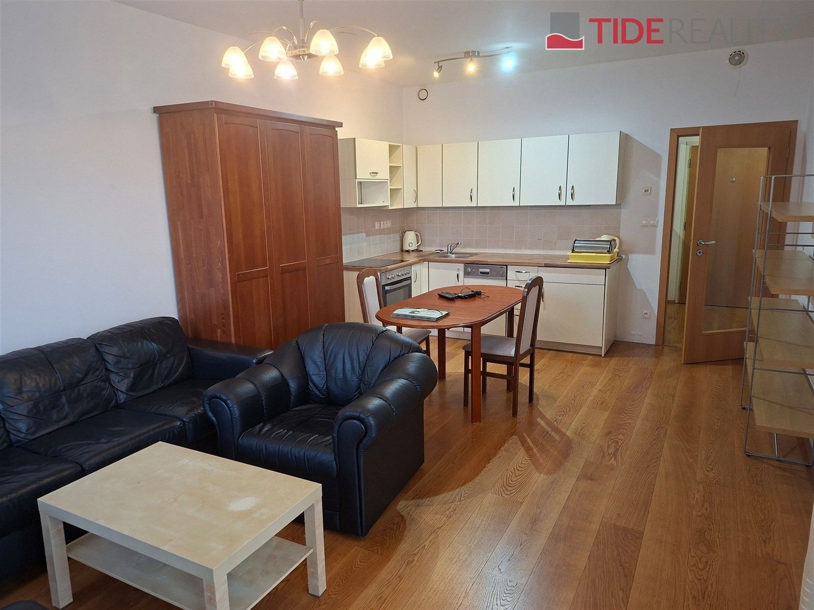 Byt 2+kk · 60 m² · V bytovkách 1518, Praha Uhříněves - 4