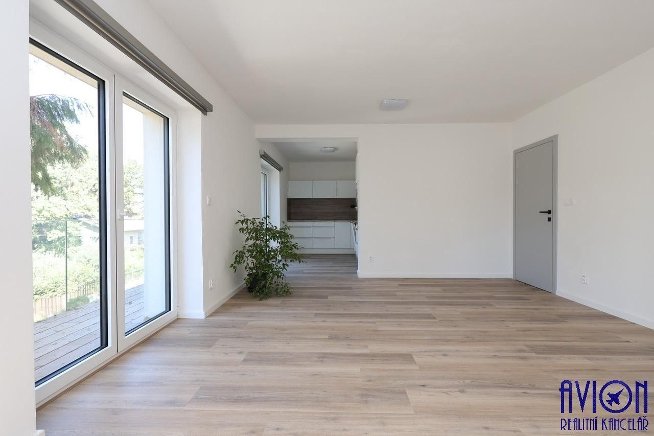 Pronájem byt 4+kk - V borovičkách, Praha, 88 m² - 5