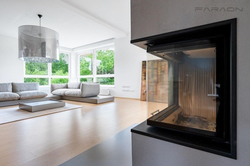 Pronájem rodinný dům - Čakov, 270 m²