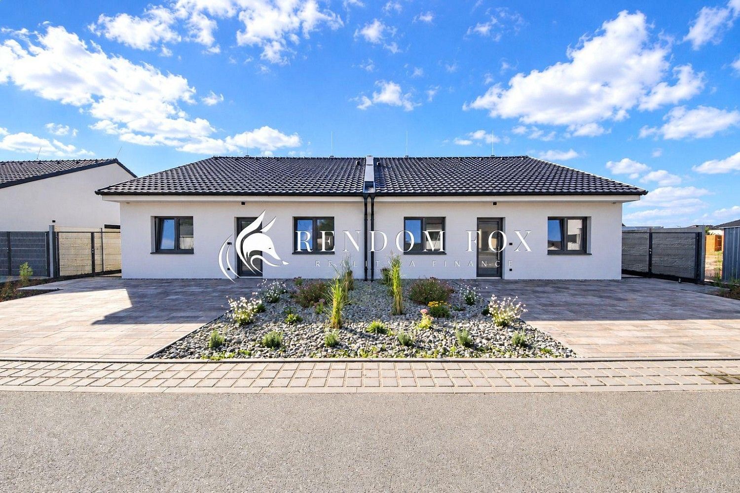 Rodinné domy, Hevlín, okres Znojmo, 90 m² - 2