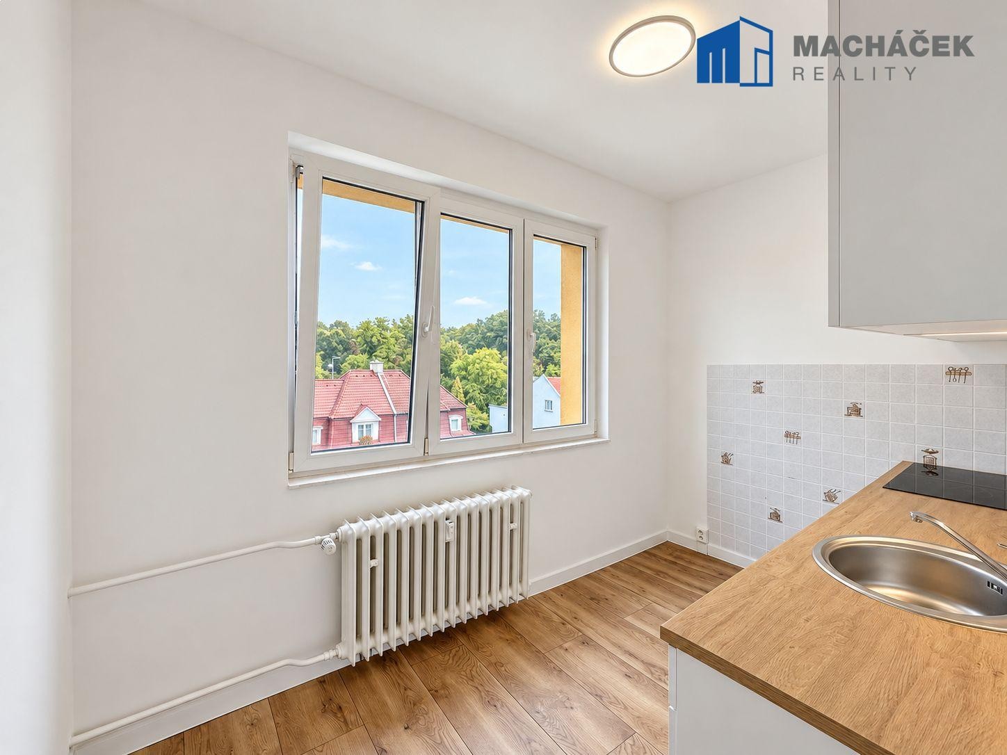 Byt 2+1 · 50 m² · Družby, Duchcov - 3