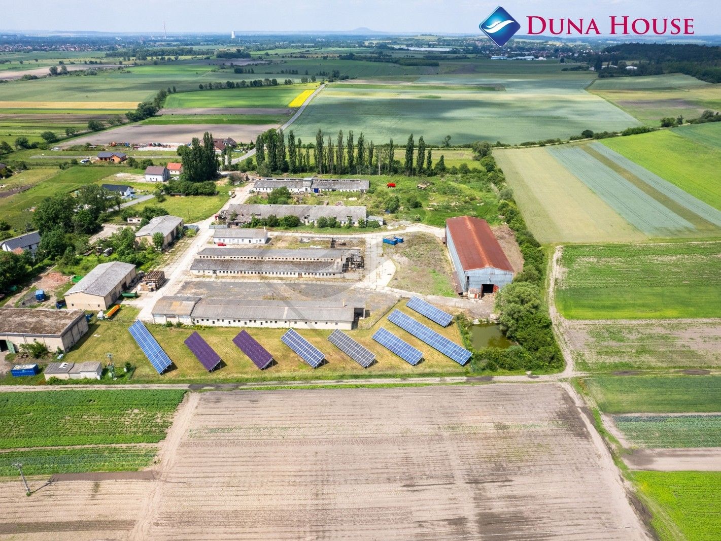 Komerční pozemky, Nedomice, 22 700 m² - 1