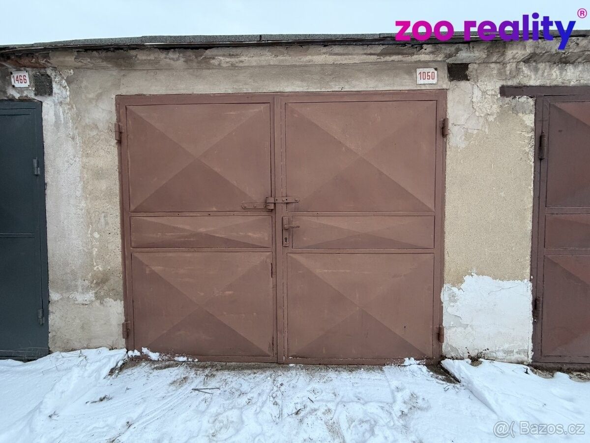 Garáže, Chomutov, 430 01