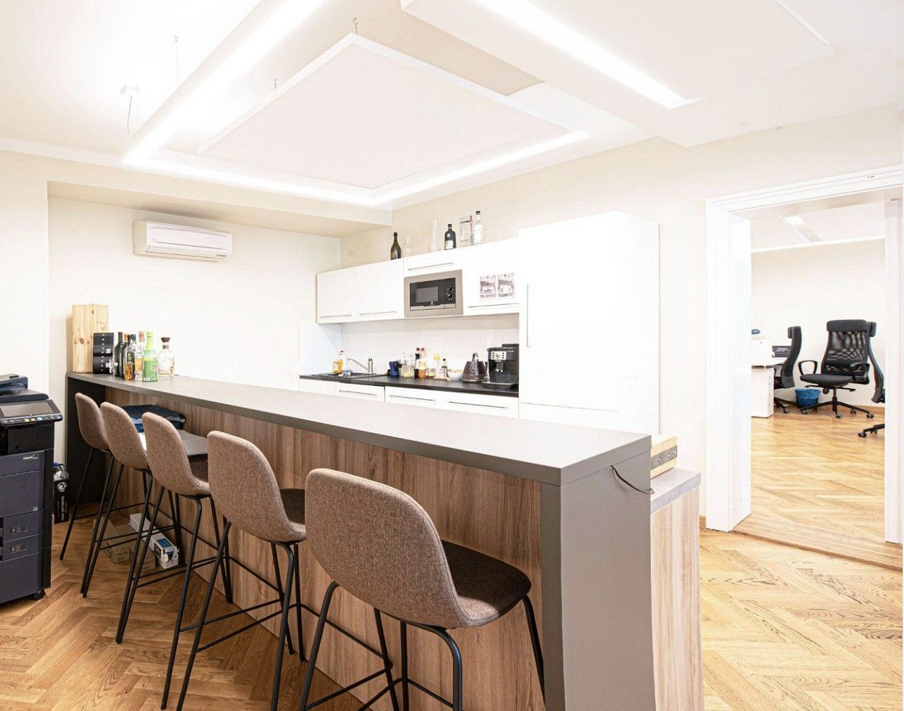 Pronájem kancelář - Jindřišská, Praha 1 - Nové Město, 297 m² - 5