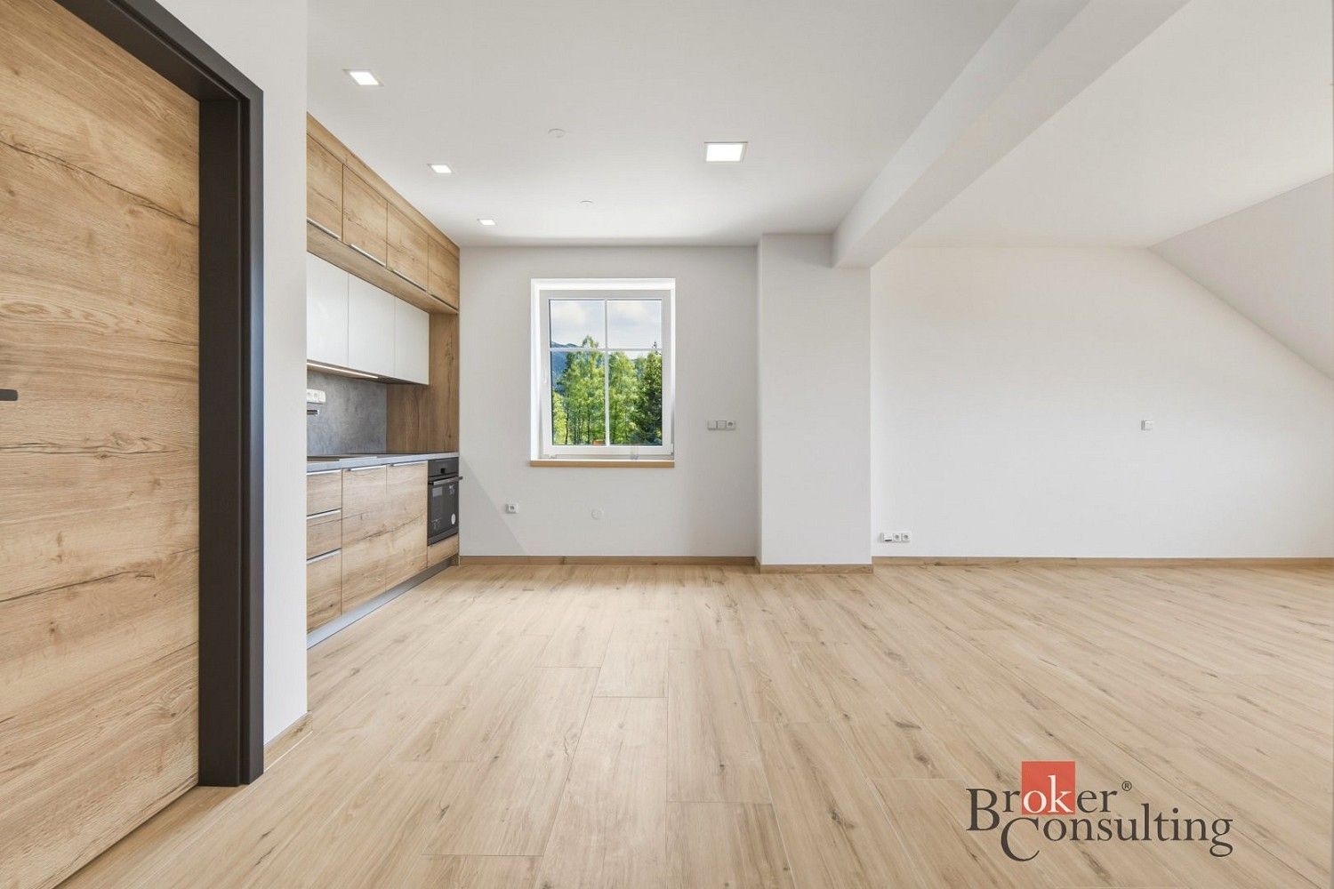 Prodej byt 2+kk - Špindlerův Mlýn - Bedřichov, okres Trutnov, 64 m² - 5