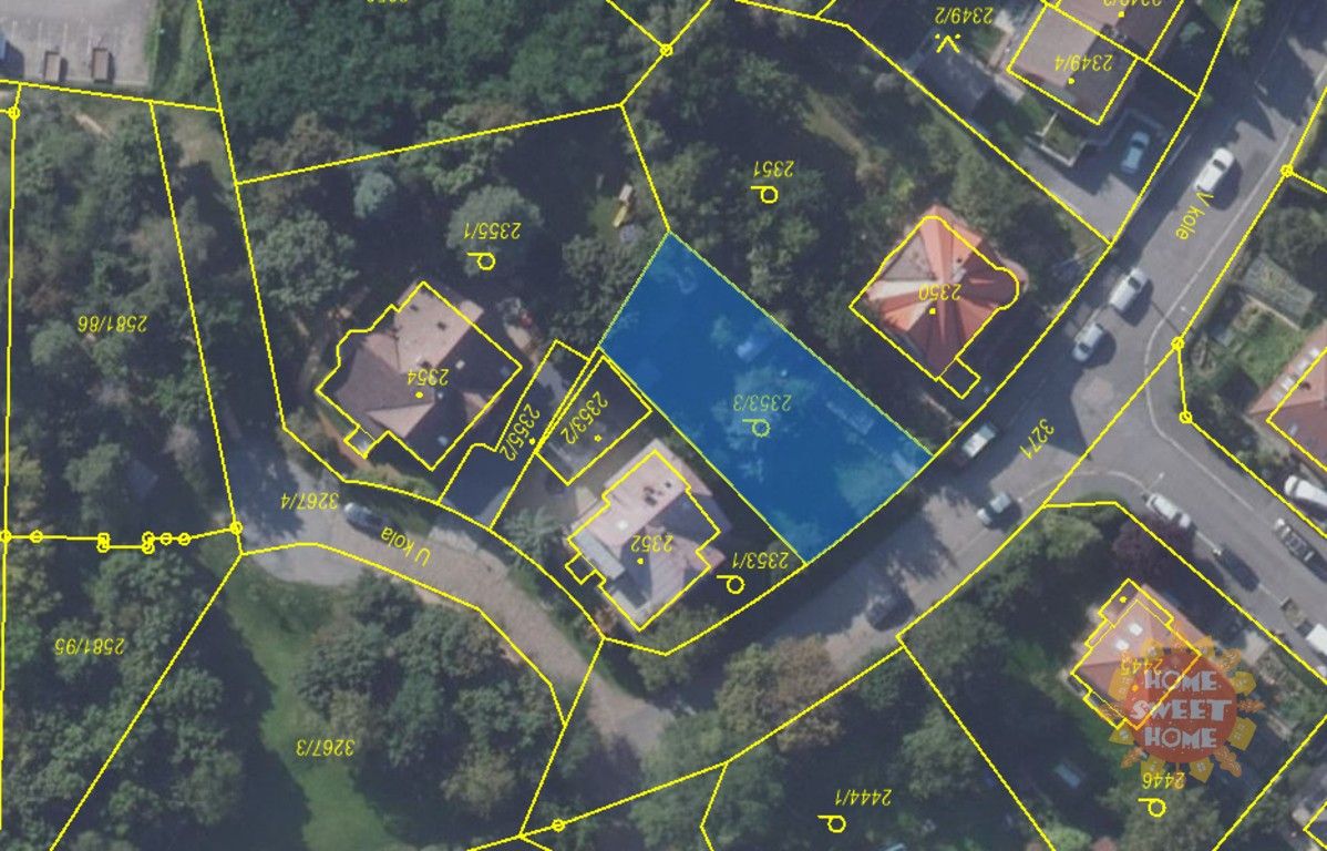 Pozemek pro bydlení · 389 m² · Praha Krč - 3