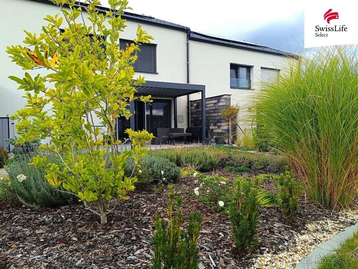 Rodinné domy, Hustopeče u Brna, 693 01