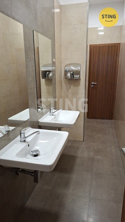 Pronájem kancelář - Kunovice, okres Uherské Hradiště, 39 m² - 2