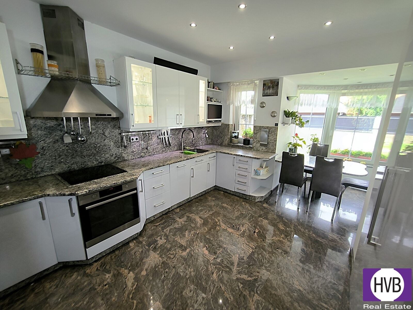 Rodinný dům · 340 m² · Psáry Dolní Jirčany - 3