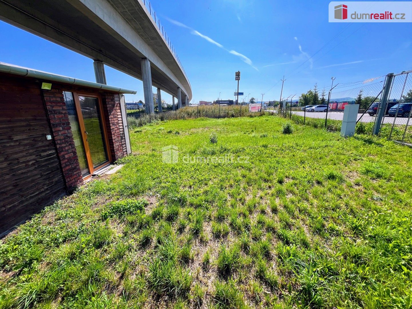 Prodej komerční pozemek - Obchodní, Kunovice, 476 m²