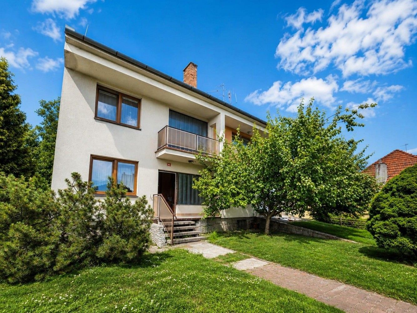 Rodinné domy, Březník, okres Třebíč, 240 m² - 1