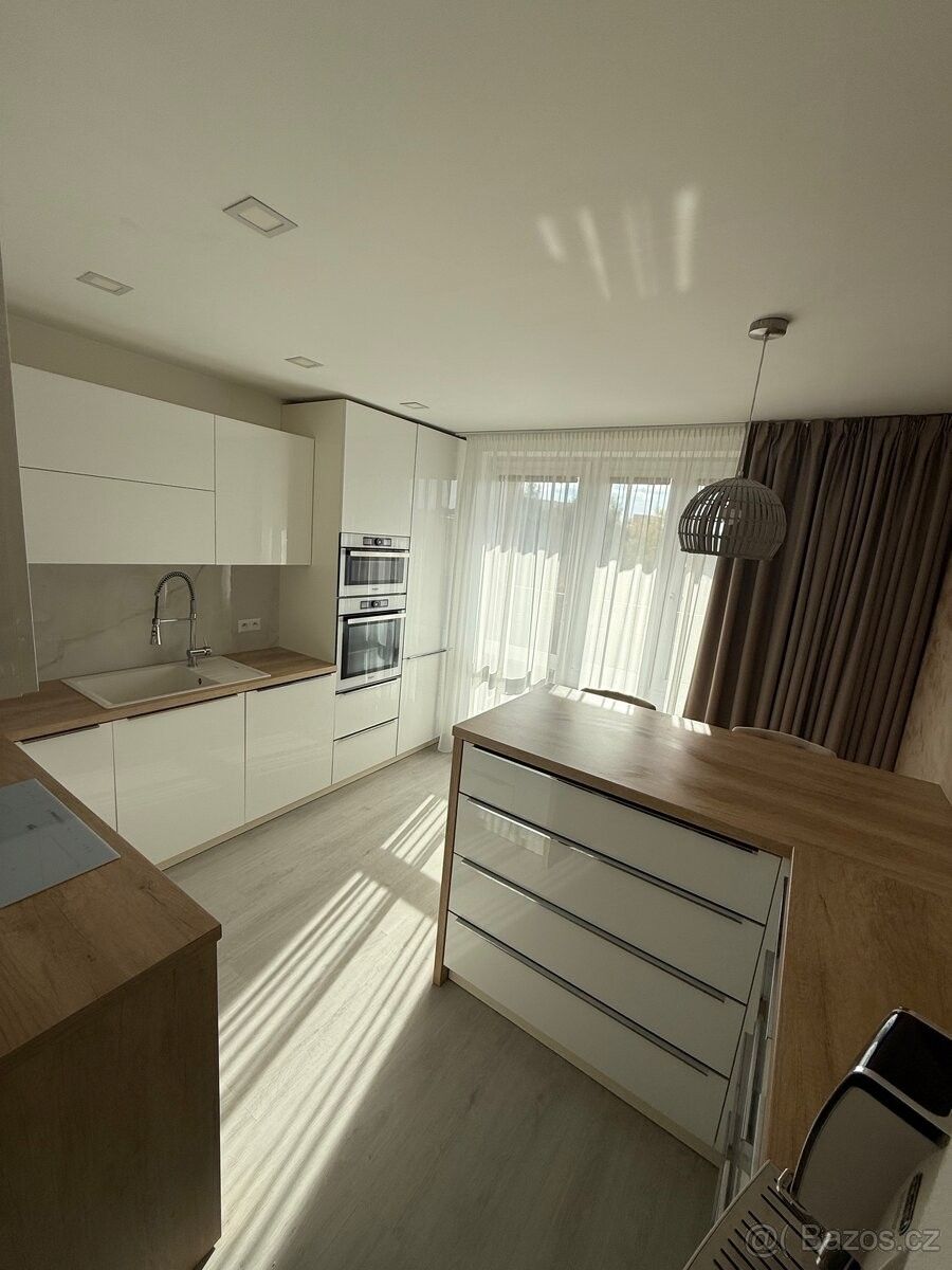 Prodej byt - Ostrava, 700 30