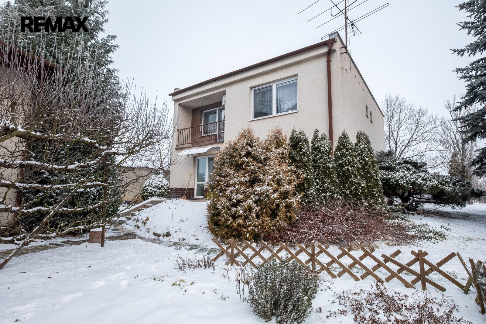 Prodej rodinný dům - Štítary, 174 m² - 5