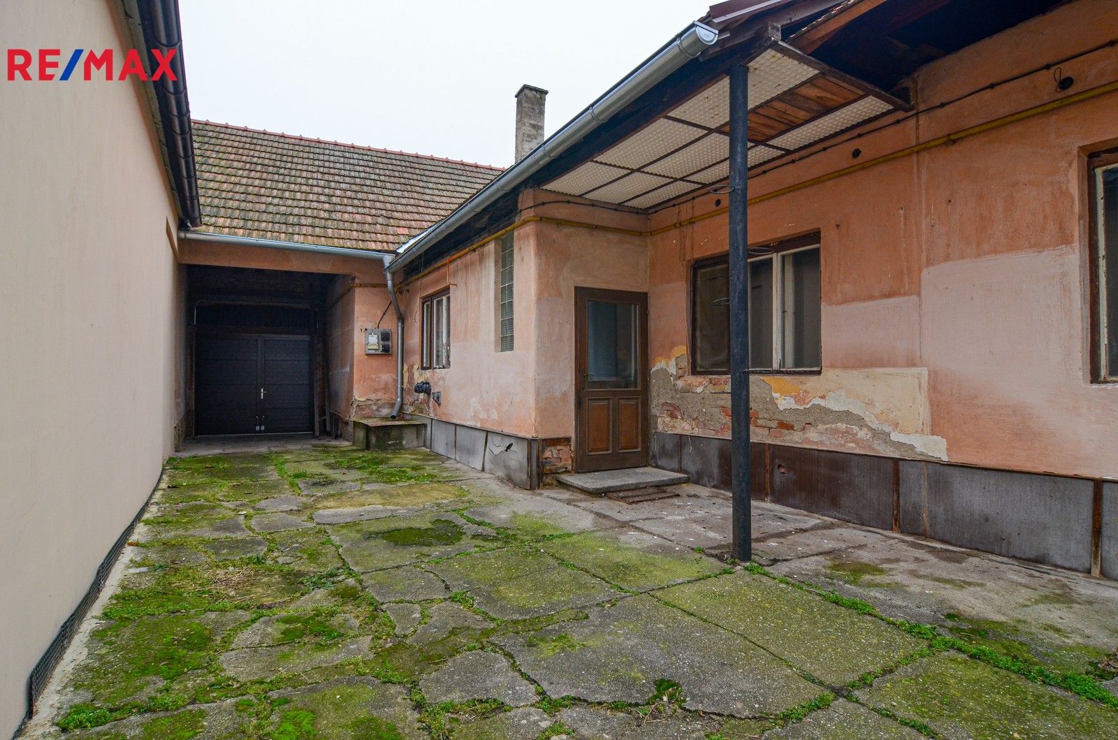 Prodej rodinný dům - Dolní, Moravská Nová Ves, 215 m²
