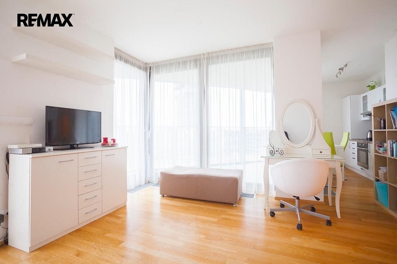 Prodej byt 1+kk - Praha - Žižkov, okres Praha 3, Hlavní město Praha, 38 m² - 5
