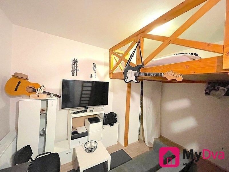 Pronájem byt 1+kk - Lužická, Znojmo, 25 m²