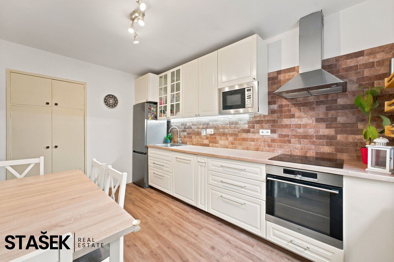 3+1, Lanškroun - Lanškroun-Vnitřní Město, okres Ústí nad Orlicí, Pardubický kraj, 72 m² - 2