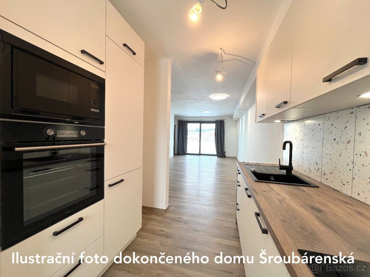 Prodej dům - České Budějovice, 370 01, 107 m²