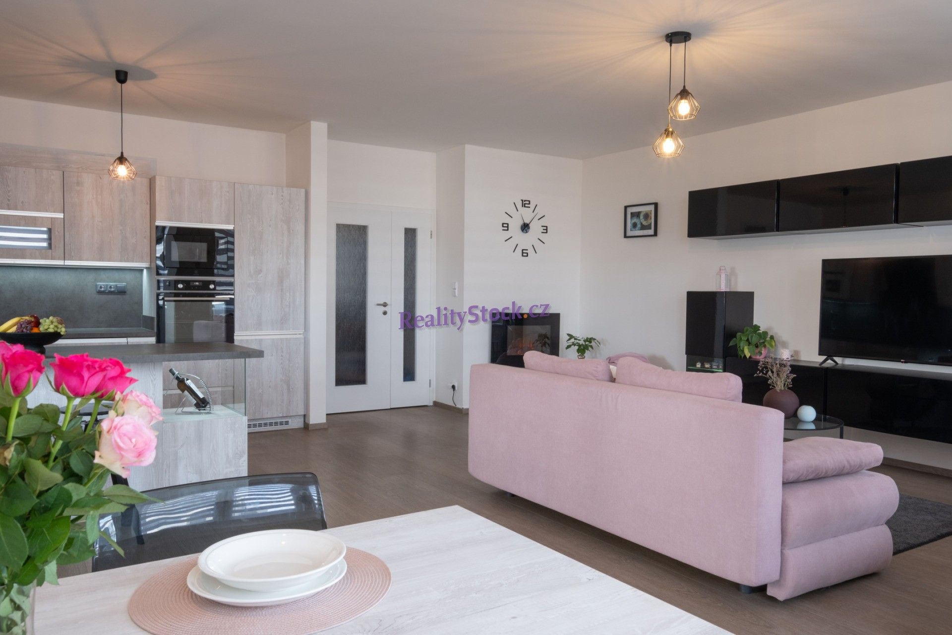 Byt 4+kk · 119 m² · Dolní Měcholupy, Praha - 4