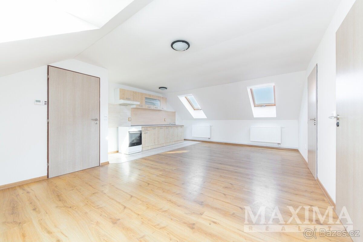 3+kk, Přerov, 750 02, 66 m²