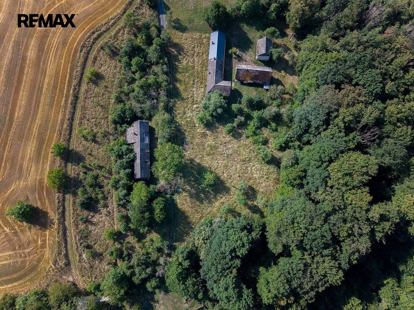 Chalupy, Halenkovice, okres Zlín, Zlínský kraj, 502 m² - 2