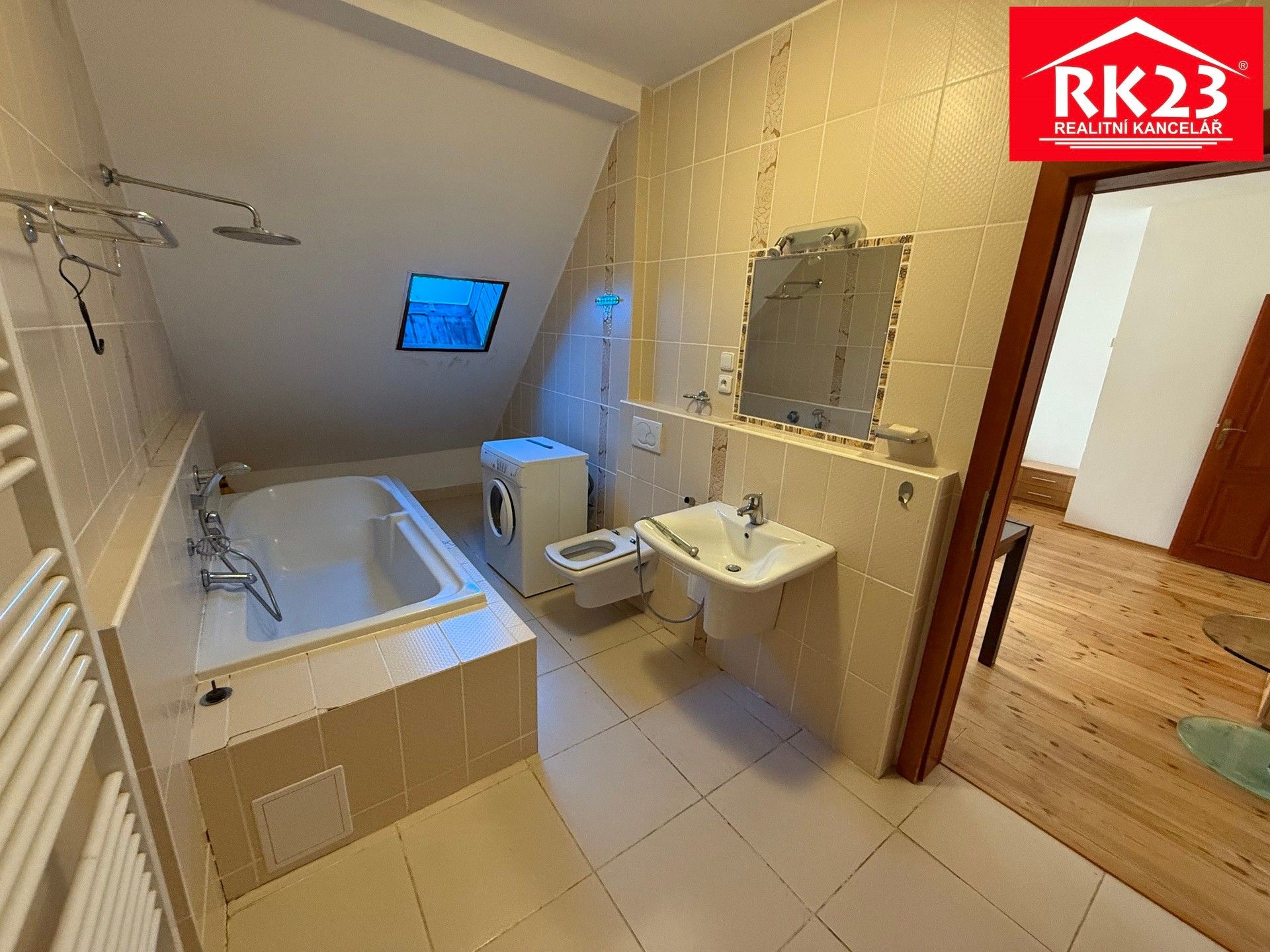 Byt 3+1 · 101 m² · Mladějovského, Mariánské Lázně - 3