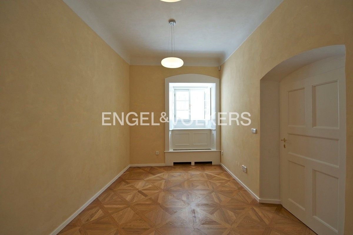 2+1, Šporkova 240, Praha Malá Strana, 54 m² - 2
