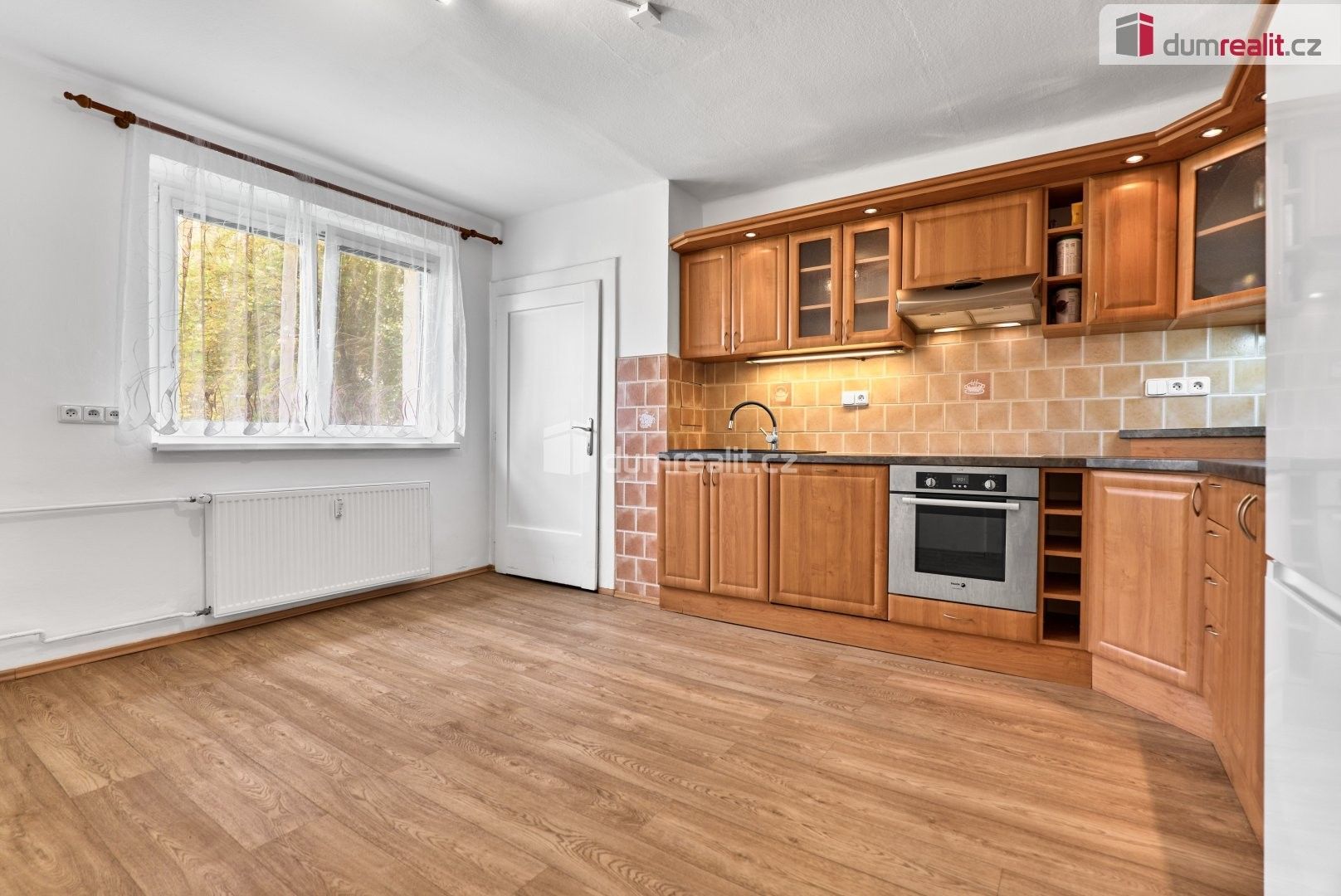 Byt 5+1 · 125 m² · Lipová, Ostrov - 3