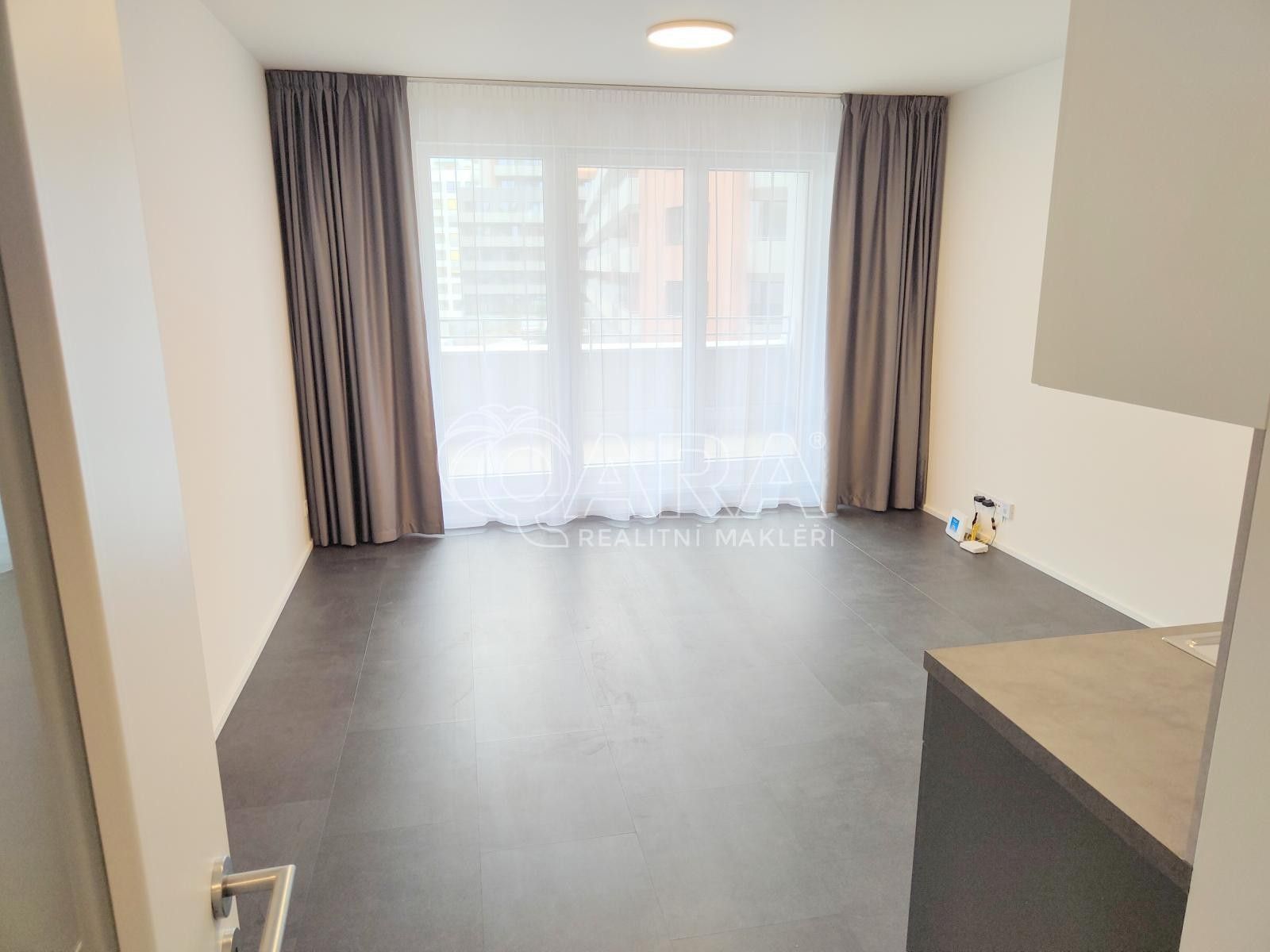 1+kk, Poděbradská , Praha, 32 m² - 2