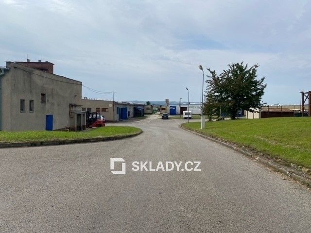 Sklad · 466 m² · Měnín - 4