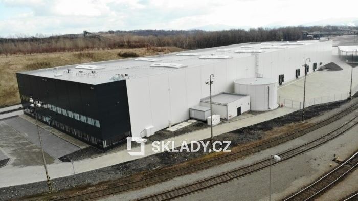 Sklady, Paskov, 2 000 m² - 1