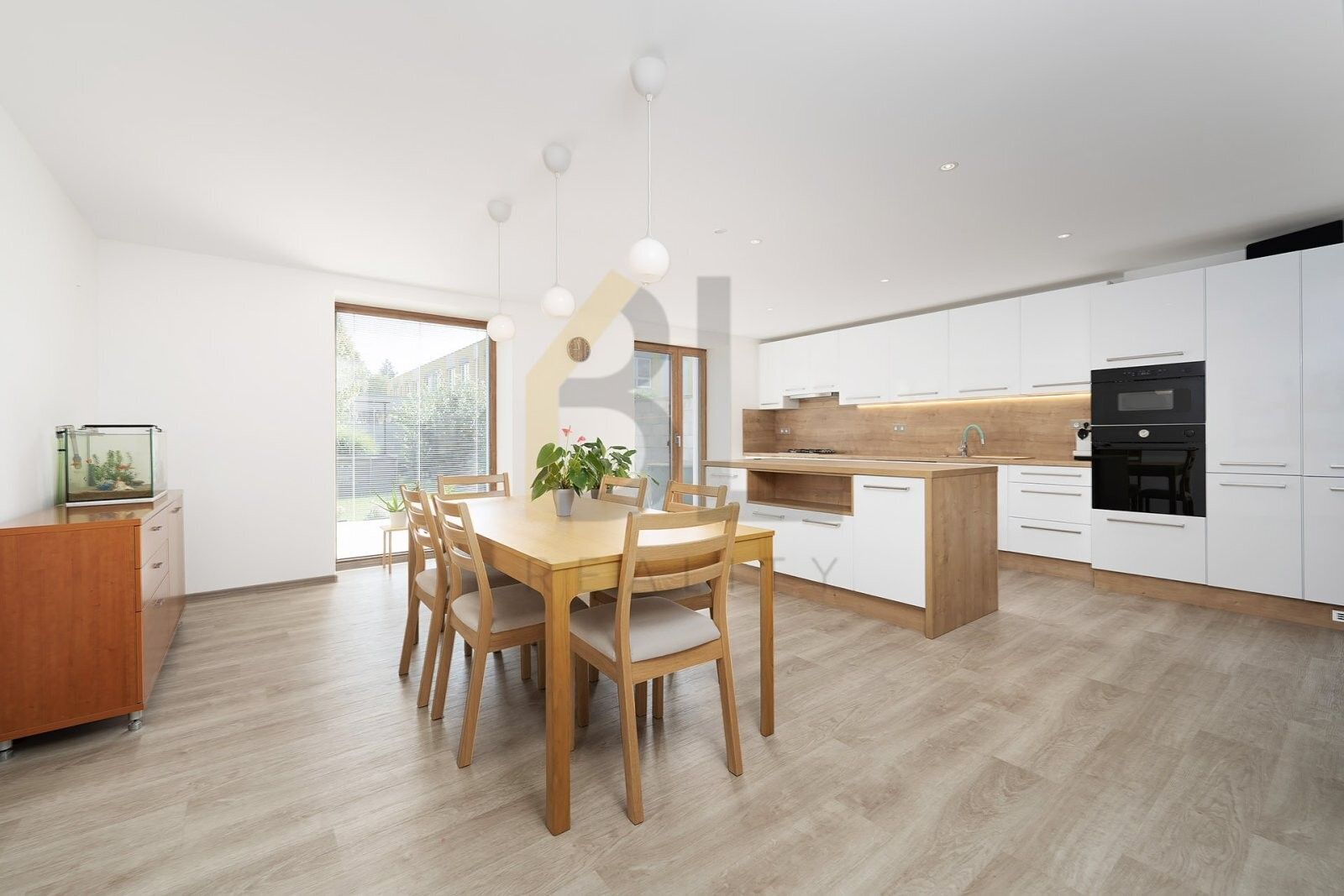 Prodej rodinný dům - Zahradní, Hodonín, 160 m² - 5