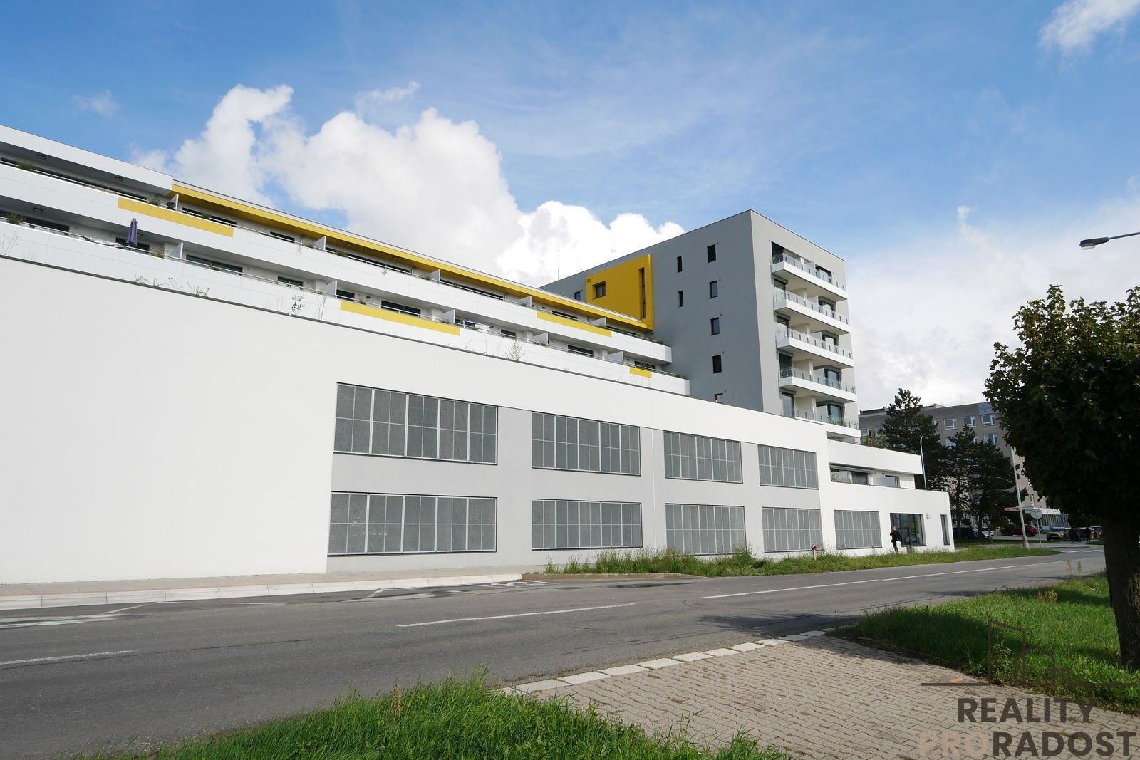 Garáže, Kubelíkova, Hradec Králové Slezské Předměstí, 13 m² - 2