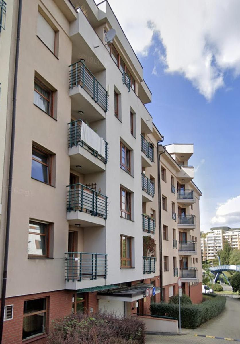 Nemovitost · 12 m² · Slavníkova, Praha - 3