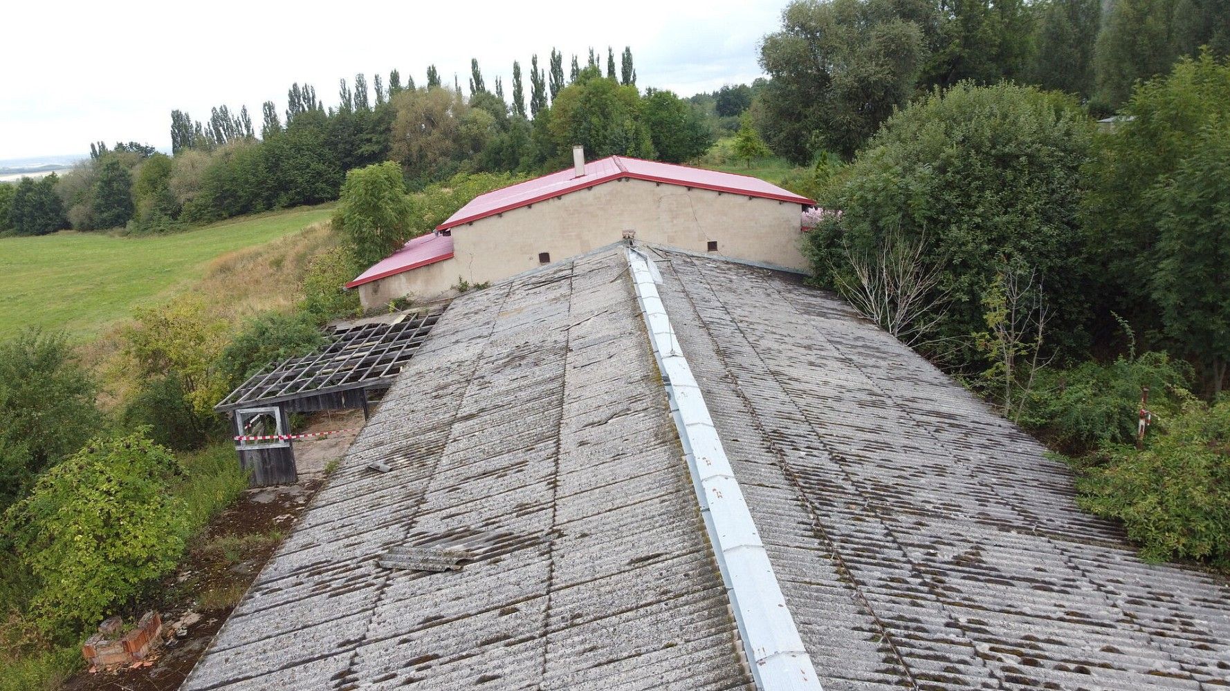 Zemědělský objekt · 1 050 m² · Žlebské Chvalovice, okres Chrudim, Pardubický kraj - 4