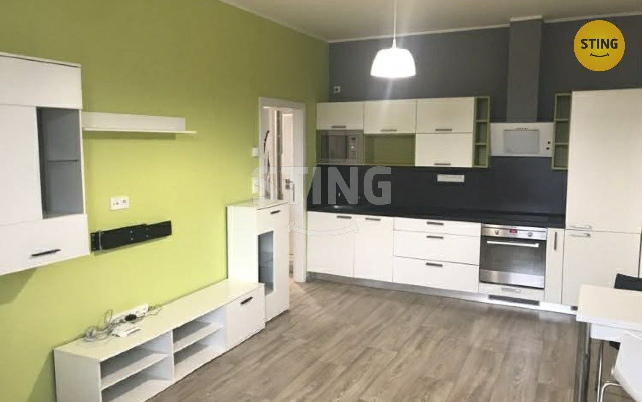 2+kk, Tomkova, Olomouc, 38 m²