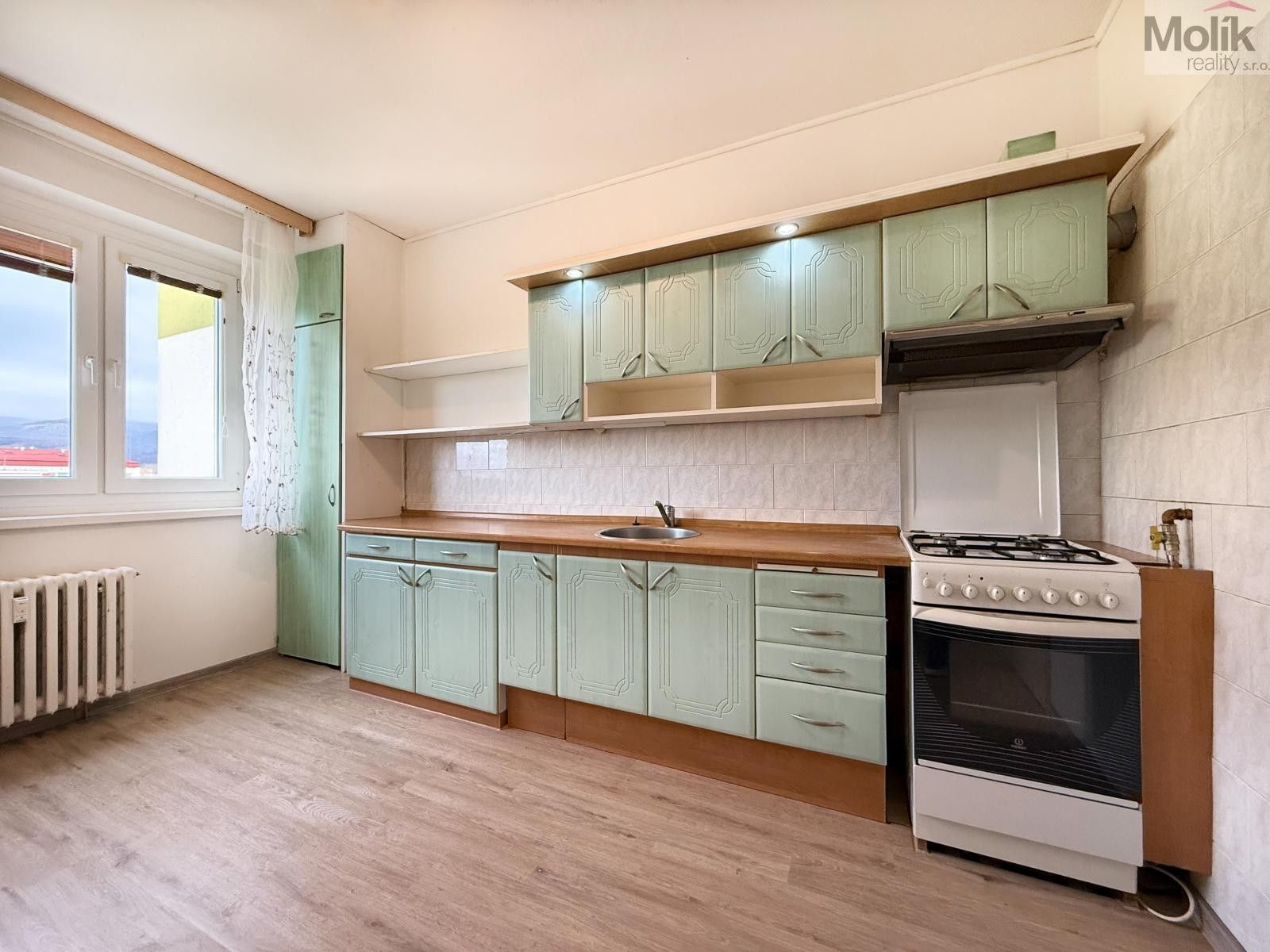 Pronájem byt 3+1 - U Červeného kostela, Teplice, 77 m²