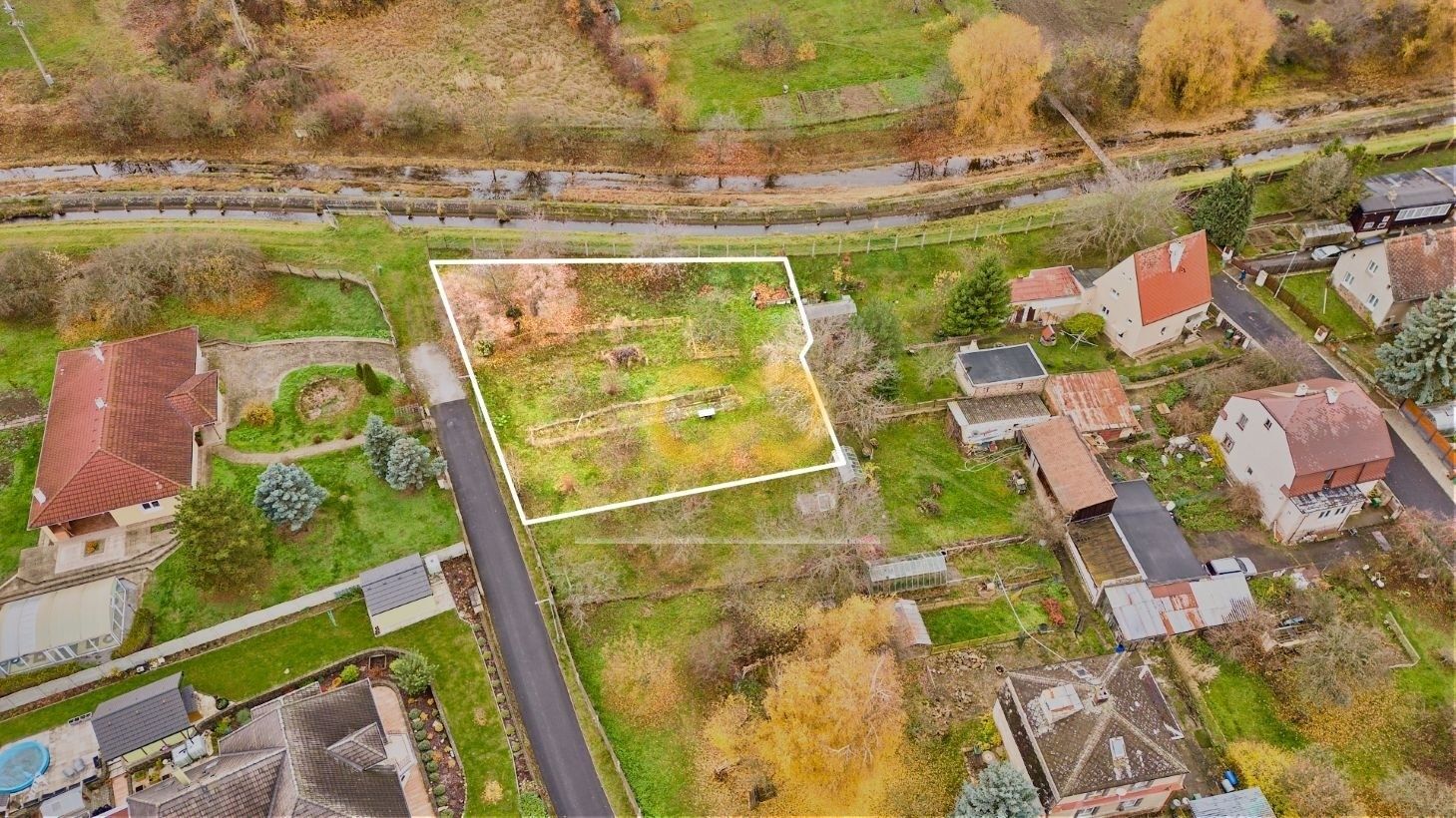 Pozemky pro bydlení, Černovice, 901 m²