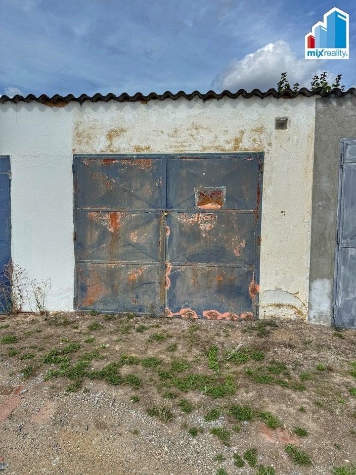 Garáže, 1. máje, Vejprnice, 19 m² - 2