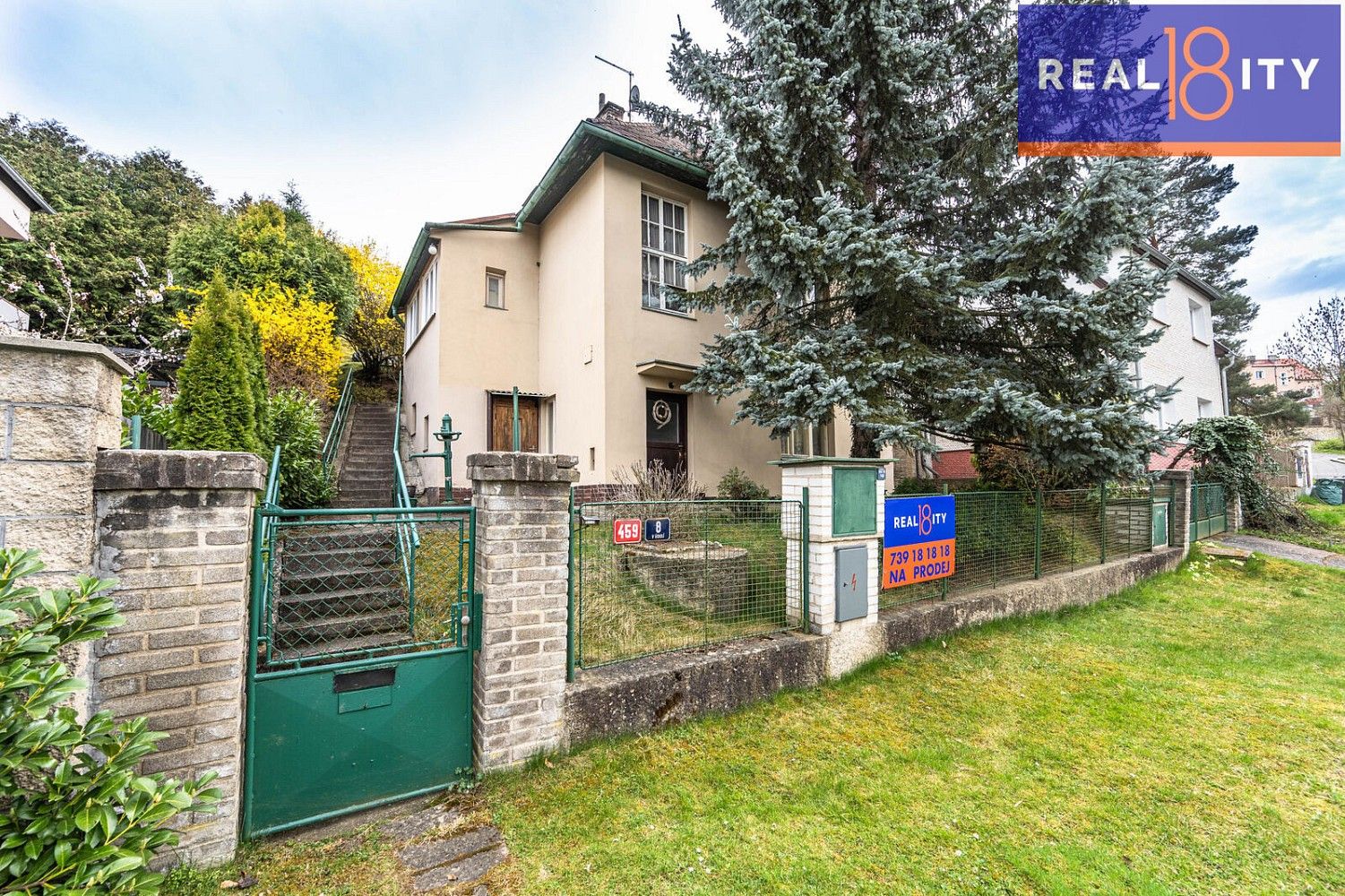 Rodinné domy, Praha - Suchdol, okres Praha 6, Hlavní město Praha, 264 m² - 2