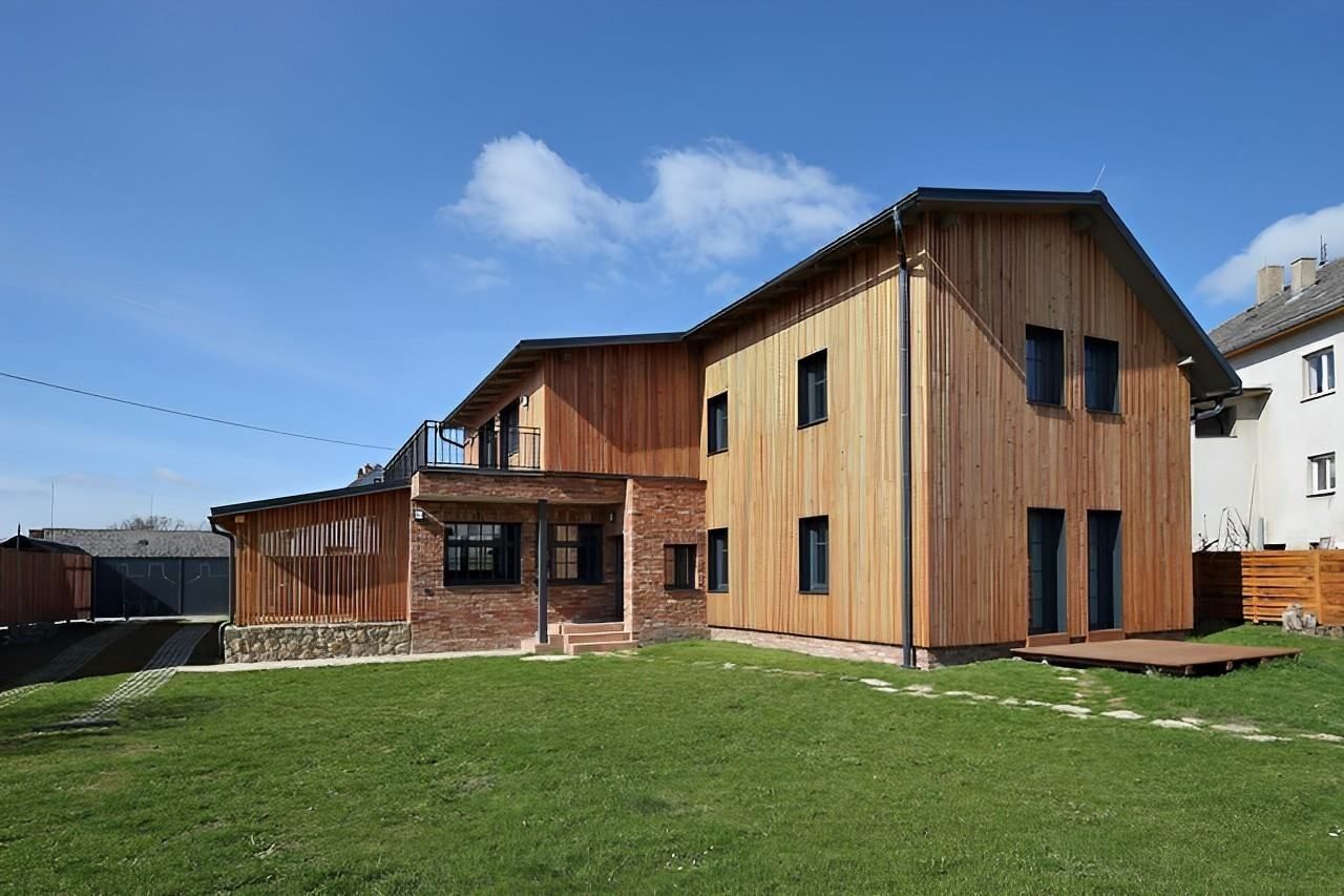 Chaty, Újezd pod Troskami - Újezd pod Troskami, Královéhradecký kraj - 1